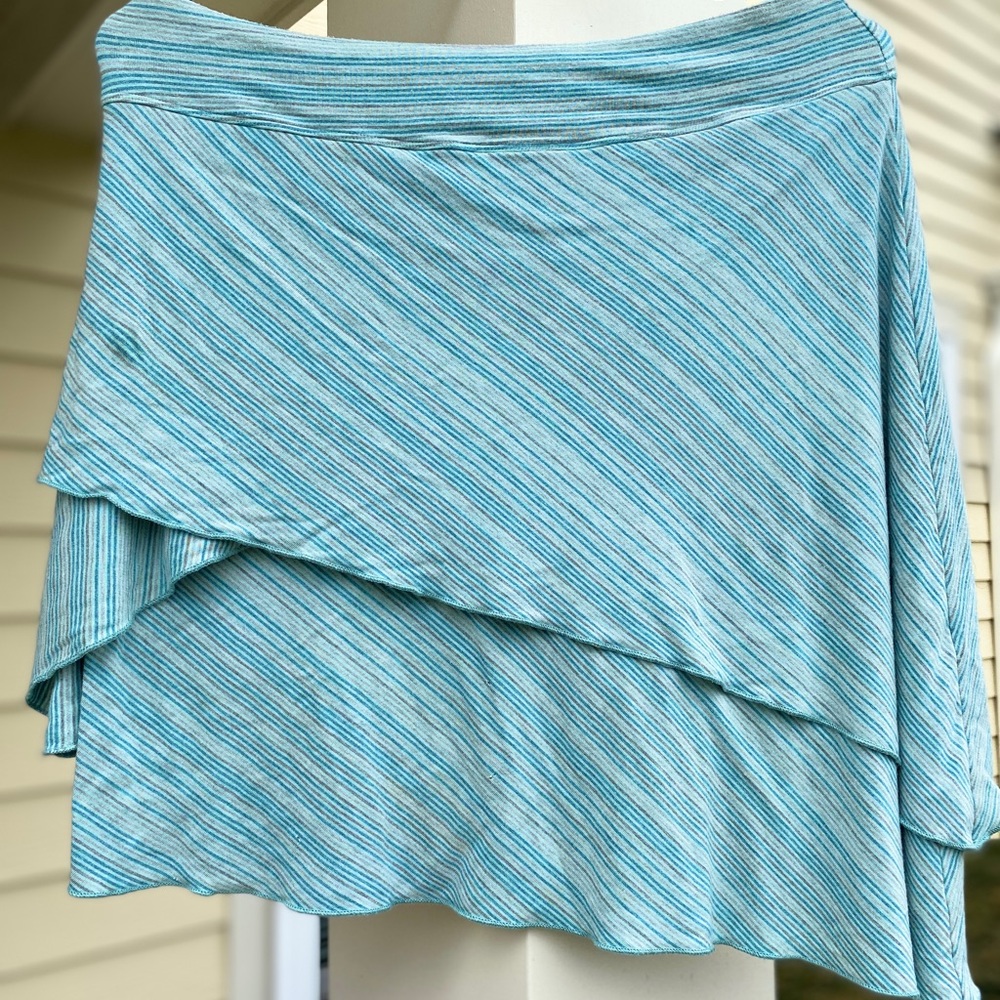 Athleta Light Mint/Grey Striped Asymmetrical Women's Skirt